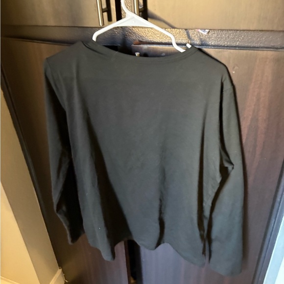 Queen Black Long Sleeve Shirt - Picture 3 of 4